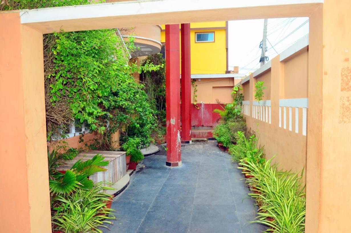 Shree Ganesh Holiday Resort . ଶ୍ରୀ ଗଣେଶ ହଲିଡେ ରେସୋର୍ଟ। Puri Exterior photo